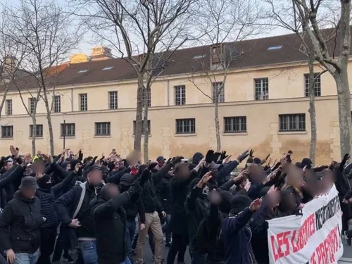 Signalement auprès de la justice après des saluts nazis dans une...